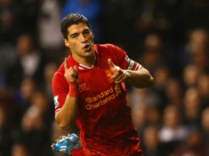 Tottenham-v-Liverpool-Luis-Suarez-second-goal_3052605