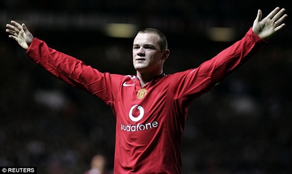 1412848782341_wps_70_WAYNE_ROONEY_Manchester_U