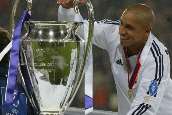 roberto-carlos-ligue-des-champions_full_diapos_large