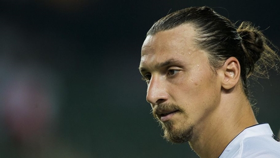 HONG KONG - JULY 29:  Zlatan Ibrahimovic of Paris Saint-Germain looks on during the friendly match between Kitchee and Paris Saint-Germain at Hong Kong Stadium on July 29, 2014 in Hong Kong, Hong Kong.  (Photo by Victor Fraile/Getty Images)