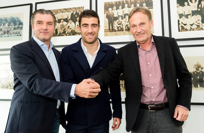 17N_Sokratis_bvbnachricht_voll_regular